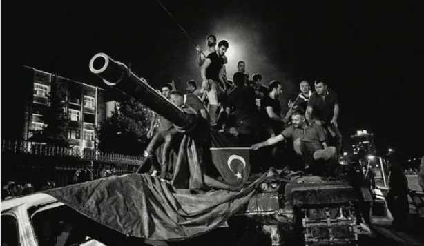 Foto - Vatana ve şehitlere ihanet! Lağım çukuru Ekşi'de küstah 15 Temmuz paylaşımları