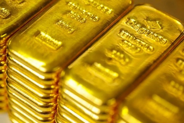 Foto - Vatandaşa kötü haber! O iki altın yasaklandı, artık kuyumcularda satılmayacak