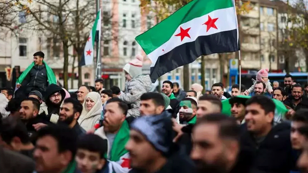 Foto - Vatandaşın cevabı merak ediliyor: İşte dost ve düşman ülkeler anketi!