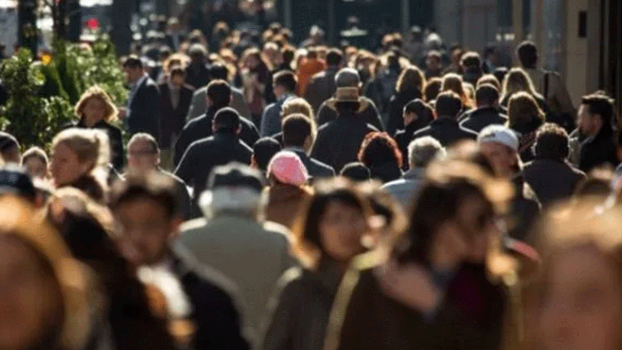 Foto - Vatandaşın cevabı merak ediliyor: İşte dost ve düşman ülkeler anketi!