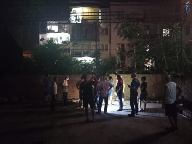 Foto - Vatandaşın dikkati olası büyük bir yangını önledi!