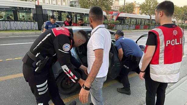 Foto - 'Vatandaşın en büyük problemi ne?' diye soruldu! Anketten çıkan sonuç dikkat çekti