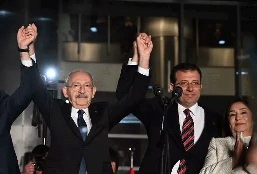 Foto - Vatandaşın parası reklama, CHP'li isimlere akıtıldı: İşte İBB'nin ihmalkar zihniyeti! Skandallar silsilesi ortaya çıktı