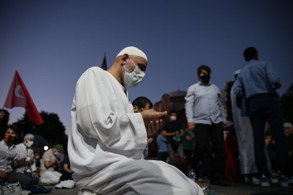 Foto - Vatandaşlar akın akın Ayasofya Camii'ne gidiyor