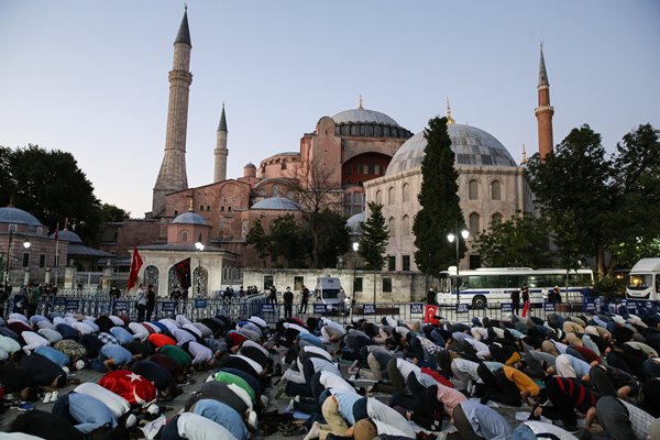Foto - Vatandaşlar akın akın Ayasofya Camii'ne gidiyor