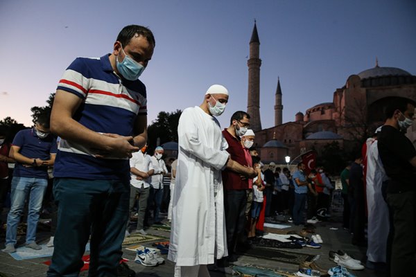 Foto - Vatandaşlar akın akın Ayasofya Camii'ne gidiyor