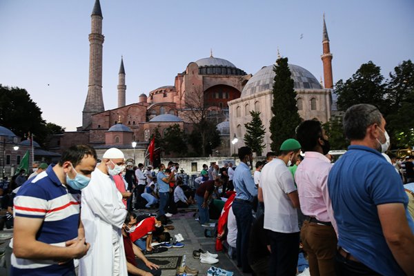 Foto - Vatandaşlar akın akın Ayasofya Camii'ne gidiyor