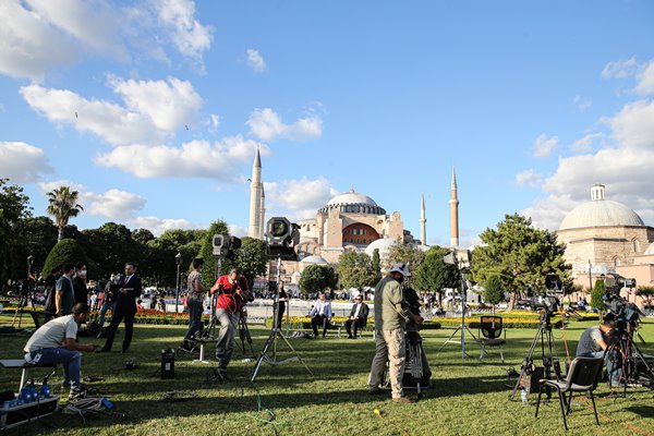 Foto - Vatandaşlar akın akın Ayasofya Camii'ne gidiyor
