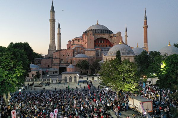 Foto - Vatandaşlar akın akın Ayasofya Camii'ne gidiyor