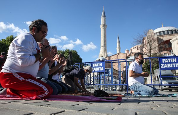 Foto - Vatandaşlar akın akın Ayasofya Camii'ne gidiyor