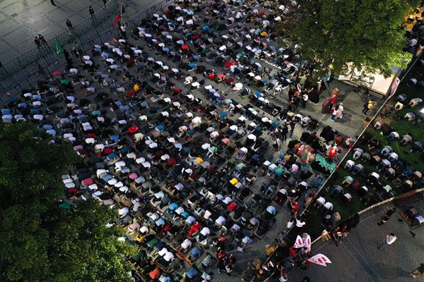Foto - Vatandaşlar akın akın Ayasofya Camii'ne gidiyor