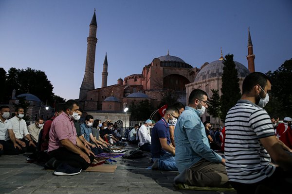 Foto - Vatandaşlar akın akın Ayasofya Camii'ne gidiyor