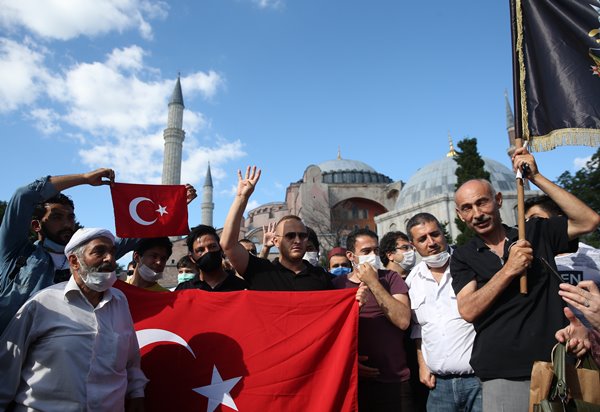 Foto - Vatandaşlar akın akın Ayasofya Camii'ne gidiyor
