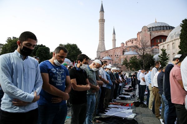 Foto - Vatandaşlar akın akın Ayasofya Camii'ne gidiyor