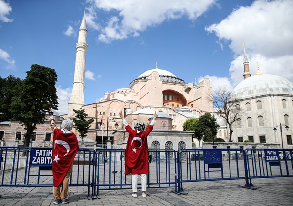 Foto - Vatandaşlar akın akın Ayasofya Camii'ne gidiyor