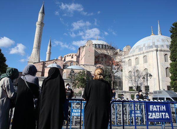 Foto - Vatandaşlar akın akın Ayasofya Camii'ne gidiyor