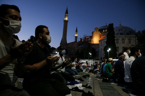 Foto - Vatandaşlar akın akın Ayasofya Camii'ne gidiyor