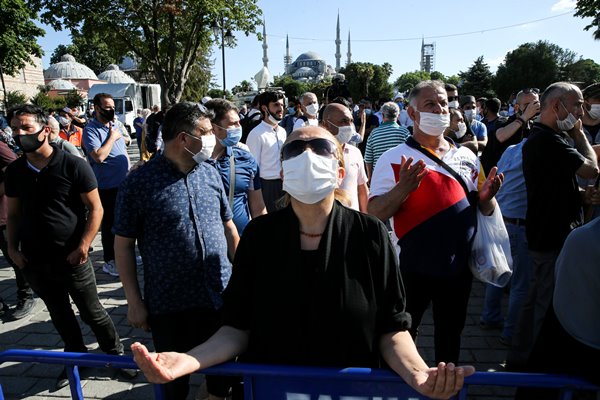 Foto - Vatandaşlar akın akın Ayasofya Camii'ne gidiyor