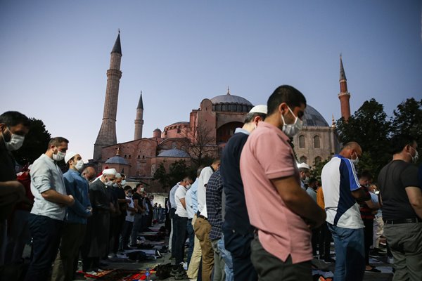 Foto - Vatandaşlar akın akın Ayasofya Camii'ne gidiyor