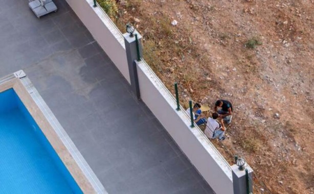 Foto - Vatandaşlar ayağa kalktı! 'Çocuklarımızın, eşlerimizin gözü önünde yapıyorlar'