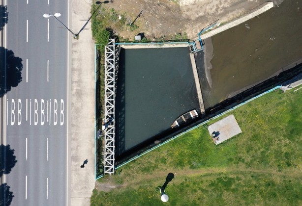 Foto - Vatandaşlar Dragos Deresi'ndeki kirlilik ve kötü kokudan şikayetçi