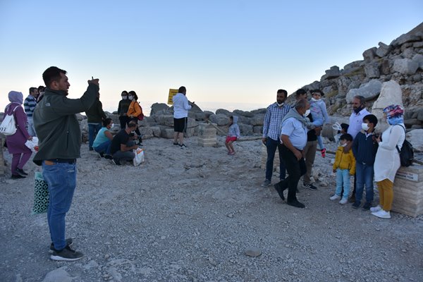 Foto - Vatandaşlar 'güneşin doğduğu yer'e akın etti