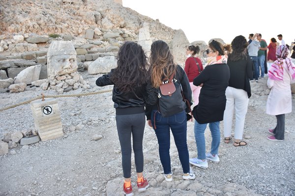 Foto - Vatandaşlar 'güneşin doğduğu yer'e akın etti