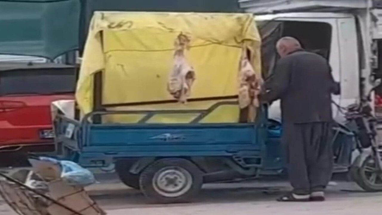 Foto - Vatandaşlar şaşkına döndü! Burası Hindistan değil Adana