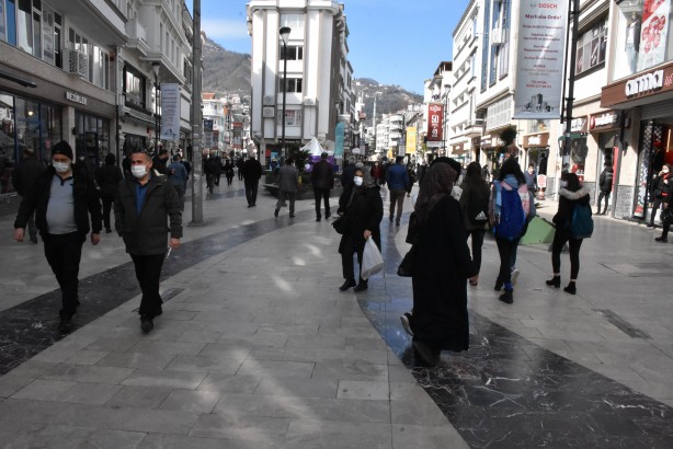 Foto - Vatandaşlara hoparlörler ile çağrılar yapılıyor