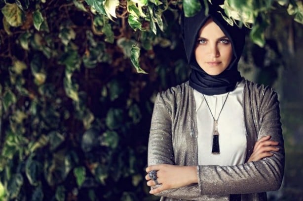 Foto - Vatandaşlardan Tuğçe Kazaz'ın 'LGBT' protestosuna tam destek! Çığ gibi büyüyor