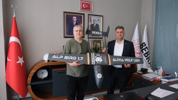 Foto - Vatandaşların beğenisine sunuluyor! Türk öğrencilerden yeni İHA