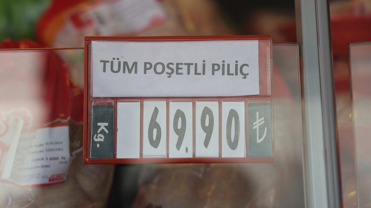 Foto - Vatandaşların hizmetine sunuldu! Bu mağazada etler yarı fiyatına