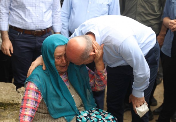 Foto - Vatandaştan en güzel cevap! Soylu'dan 'İt ürür kervan yürür' dedirten paylaşım