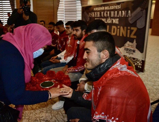 Foto - Vatani görevini yapacak gençler için toplu asker uğurlama etkinliği düzenlendi
