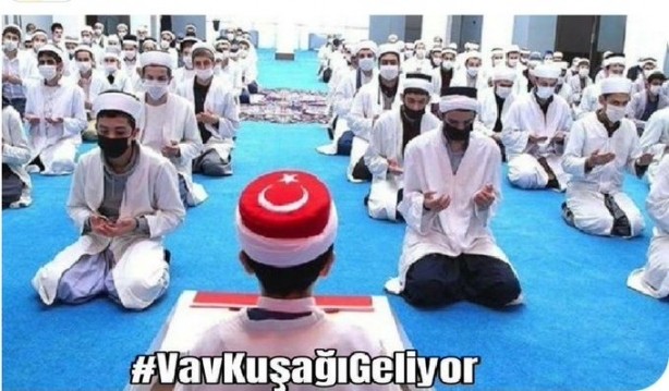 Foto - Vav kuşağı geliyor! 