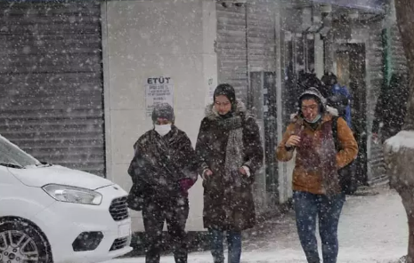 Foto - Ve beklenen kar yağışı başlıyor, lapa lapa kar yağacak! Aman dikkat: MGM son dakika kodu ile duyurdu