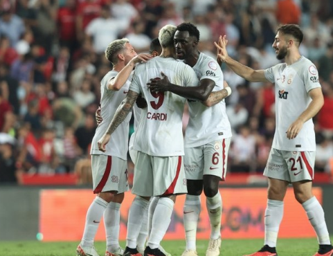 Foto - Ve bomba haber geldi! Wanda Nara resmen açıkladı! İşte Icardi sürprizi...