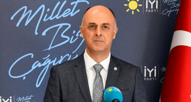 Foto - Ve bombanın pimi çekildi! İyi Parti, CHP'li ismin istifasını istedi