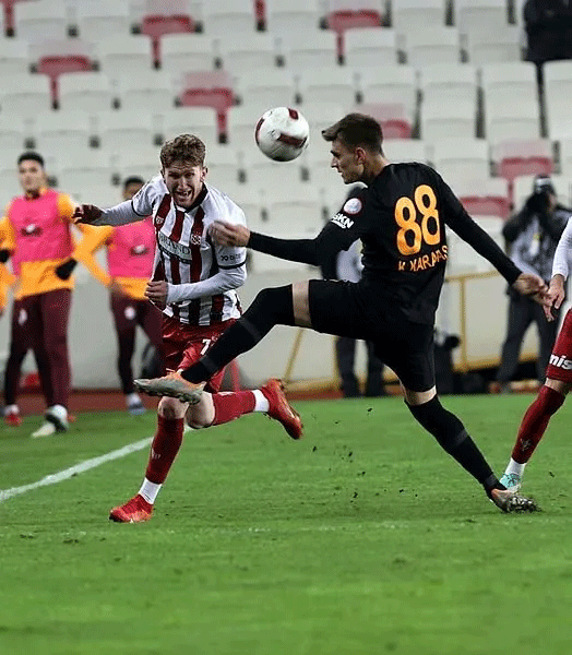 Foto - Ve Cimbom'da 2 ayrılık! Anlaşma sağlandı...