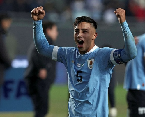 Foto - Ve Fenerbahçe bombayı patlattı! 6 numaraya Milli yıldız geliyor... İşte şampiyonluk getirecek yıldız…