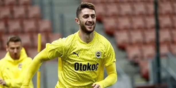 Foto - Ve Fenerbahçe'nin milli yıldız gidiyor! Devlerden flaş teklif geldi...