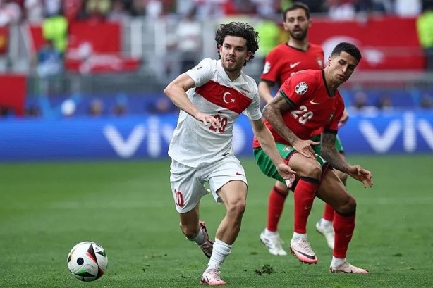 Foto - Ve Ferdi Kadıoğlu gidiyor! Transferde flaş gelişme...