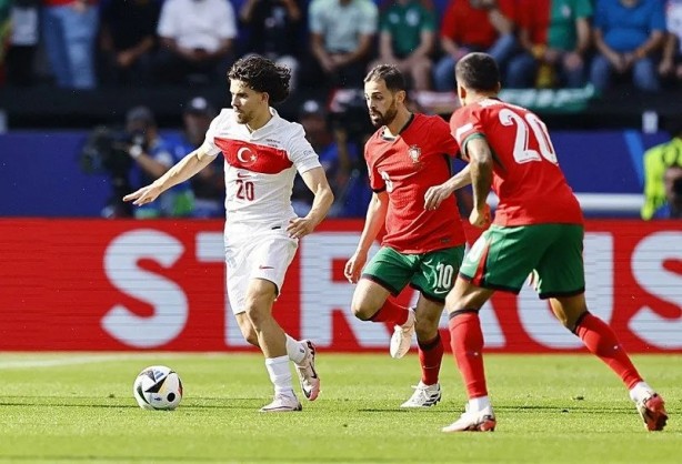 Foto - Ve Ferdi Kadıoğlu gidiyor! Transferde flaş gelişme...