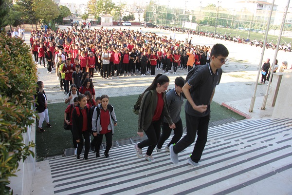 Foto - Ve heyecan başladı! İlk ders zili çaldı