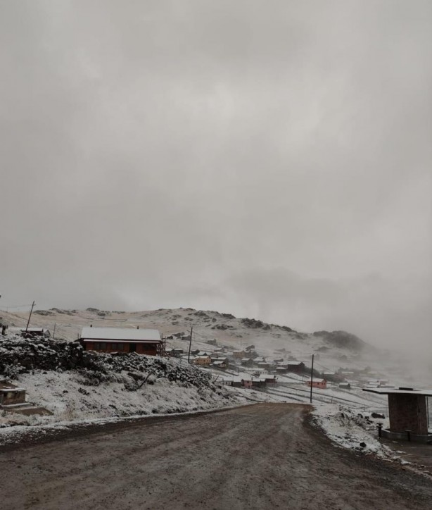 Foto - Ve ilk kar düştü