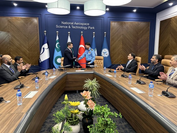 Foto - Ve imzalar atıldı! Kardeş ülkede Baykar rüzgarı