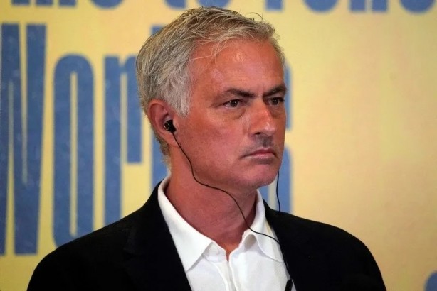 Foto - Ve Mourinho'nun raporu ortaya çıktı! 17 yıldızın üzerini çizdi "O isme tahammülüm yok"