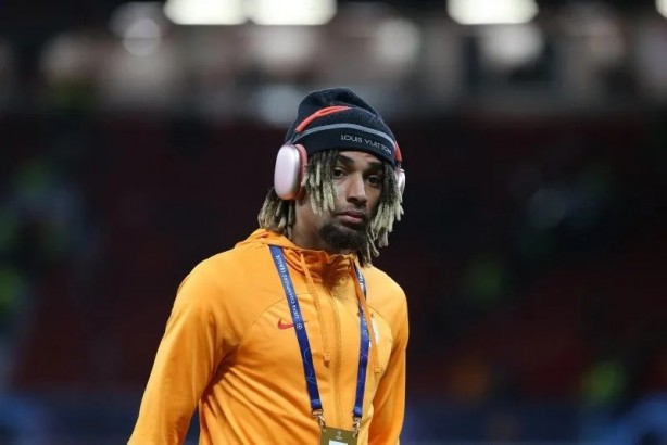 Foto - Ve Sacha Boey geri dönüyor! Anlaşma sağlandı...