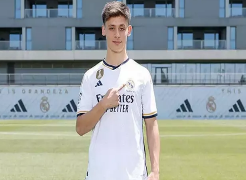 Foto - Ve sonunda bu da oldu! Arda ile ilgili flaş gelişme! Duyanın ağzı bir karış açık kaldı