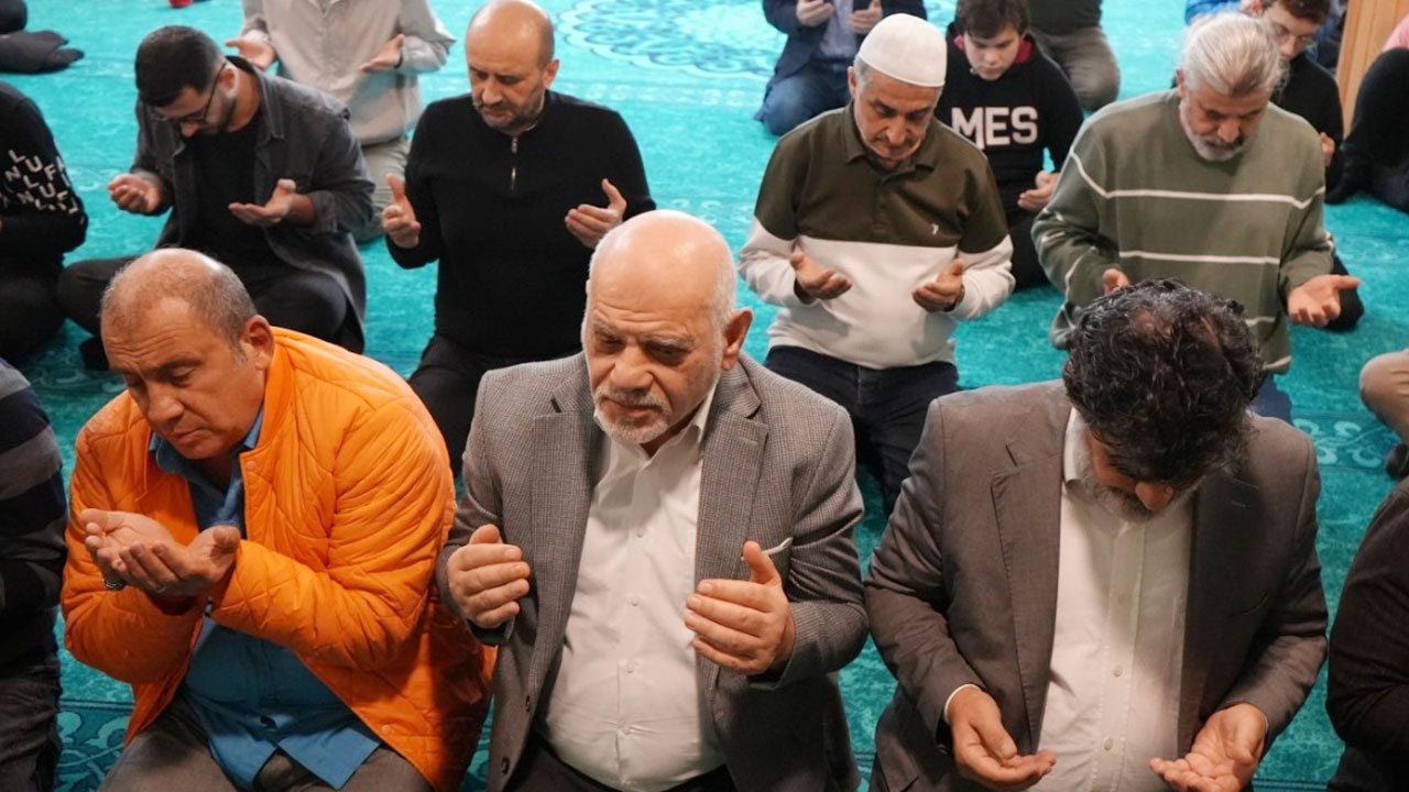Foto - Vefatının 29. sene-i devriyesinde yad edildi! Ahmet Amca’yı dualarla andık